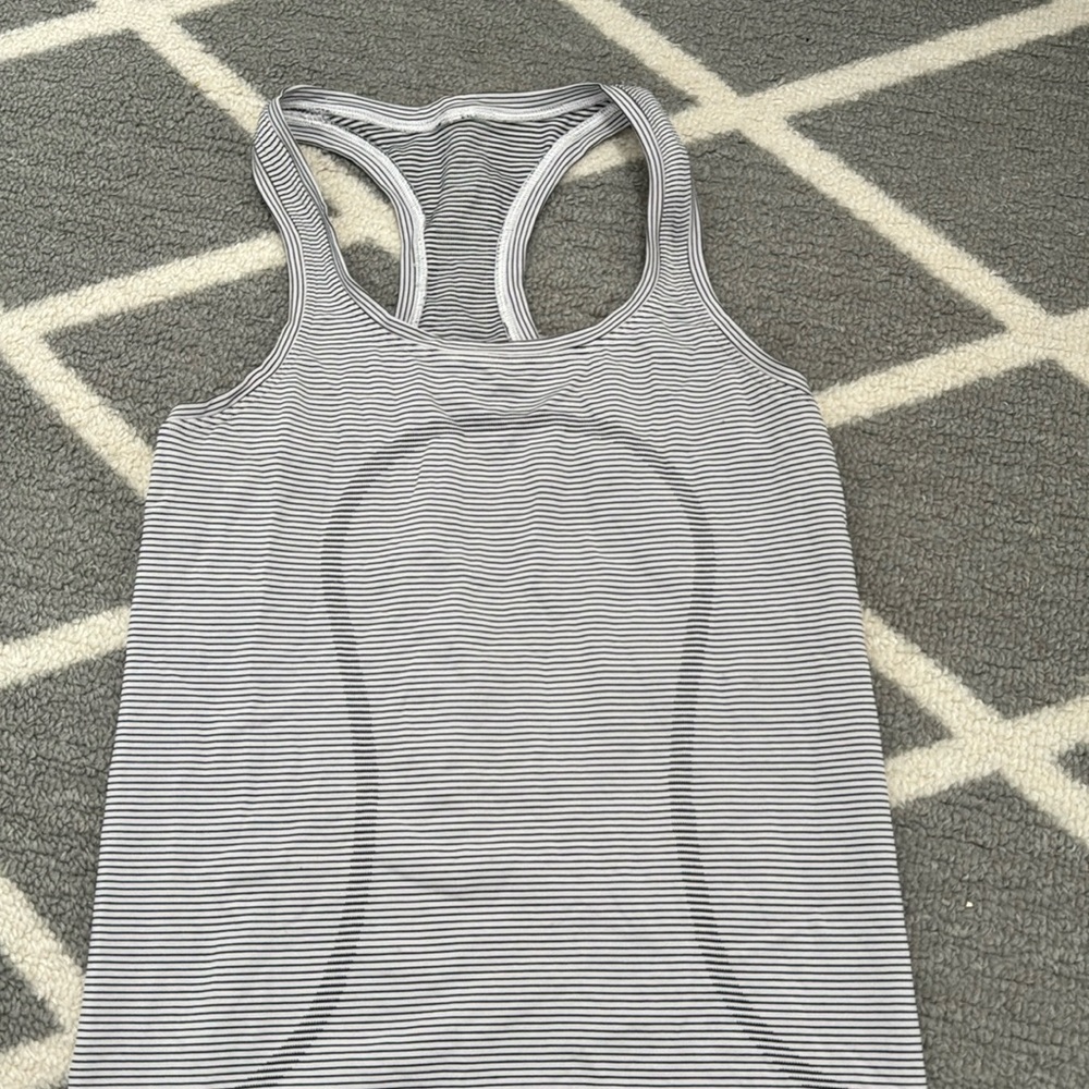Lululemon Align Tank Top striped